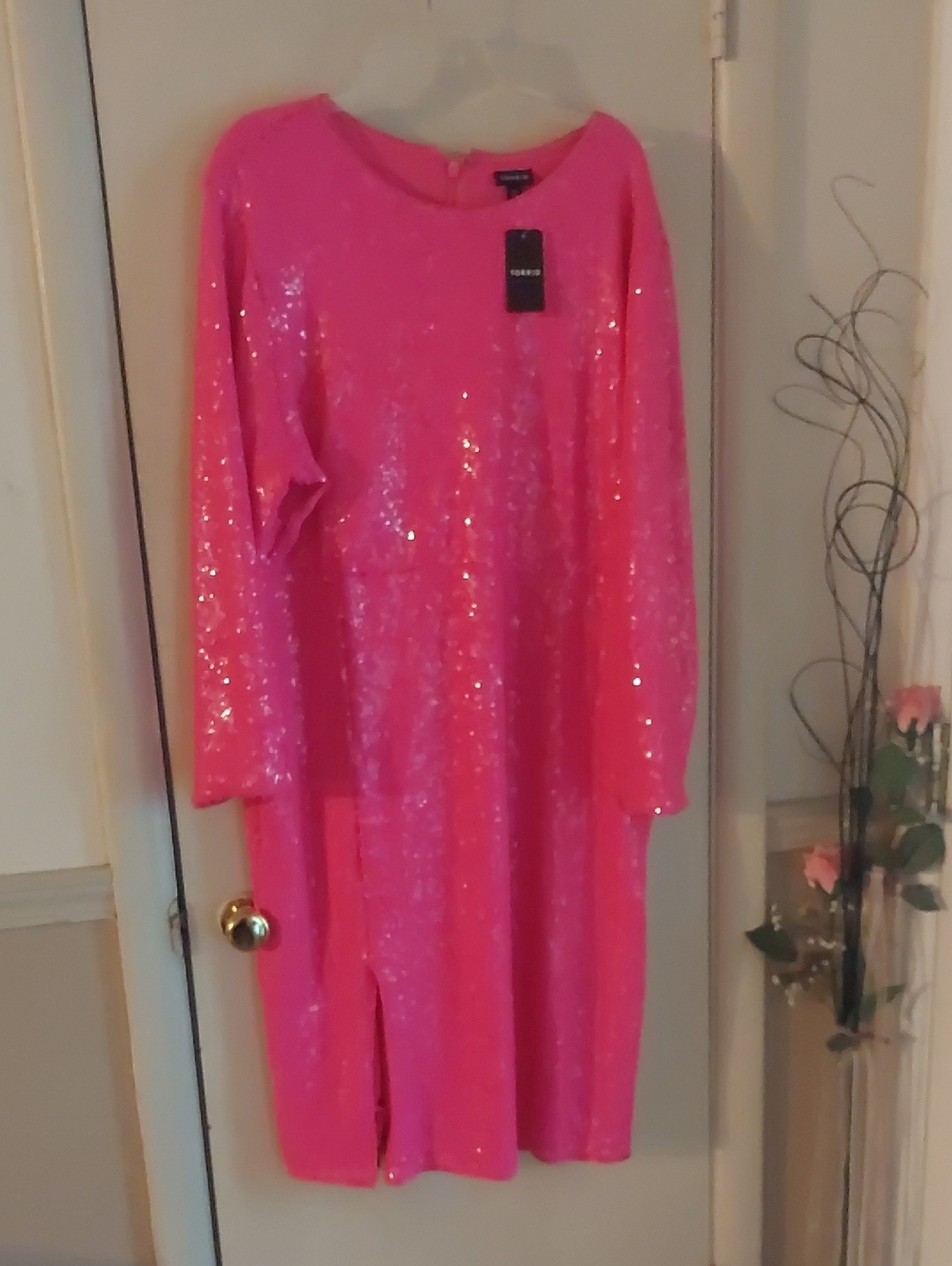 Torrid Pink Sequin Strong Shoulder Knee Slit Party Cocktail Dress Sz 22